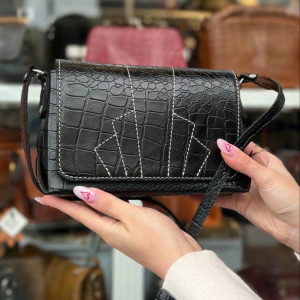 کیف چرم الماس مشکی سنگی