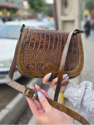 کیف چرم لنگری قهوه ای عسلی دارچینی بزرگ 