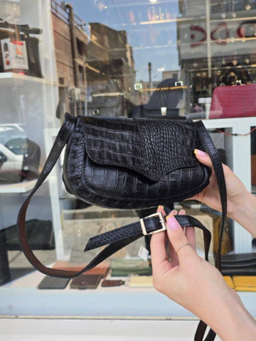 کیف چرم درب پروانه مشکی تمام سنگی