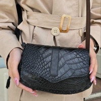 کیف چرم درب پروانه مشکی تمام کروکو