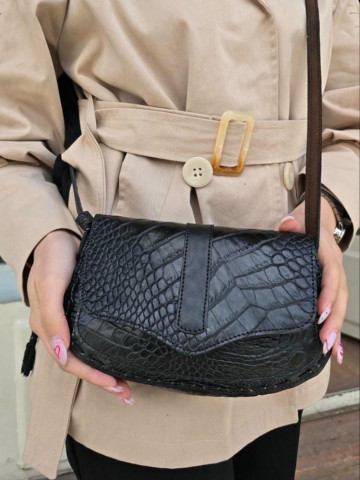 کیف چرم درب پروانه مشکی تمام کروکو