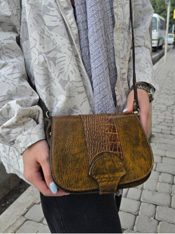 کیف چرم لنگری عسلی فندوقی دارچینی کوچک 