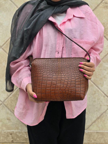 کیف چرم جلو دوخت فندوقی سنگی