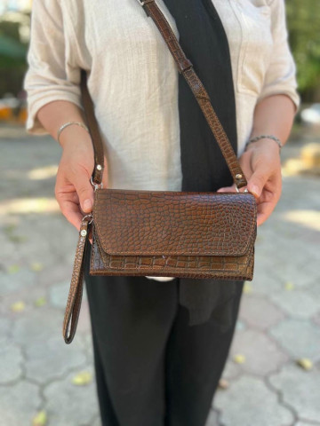 کیف چرم بهار قهوه ای ابر و بادی لبه صاف سنگی