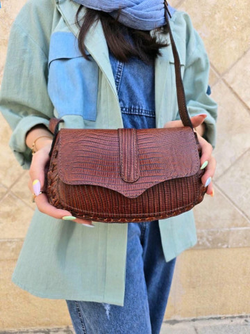 کیف چرم درب پروانه قهوه ای لیزارد