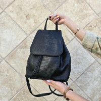 کوله چرم حنا مشکی لیزارد