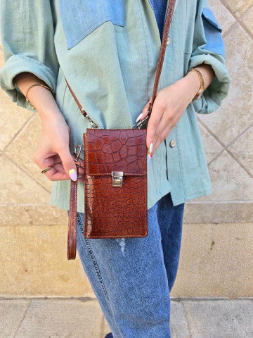 کیف چرم پاسپورتی دور زیپ فندقی سنگی