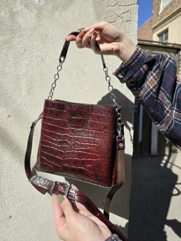 کیف چرم شین زرشکی ابر و بادی سنگی