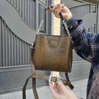 کیف چرم شین قهوه ای عسلی ابر و بادی سنگی