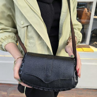 کیف چرم درب پروانه مشکی تمام فلوتر