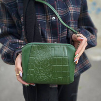 کیف چرم وانیا سبز