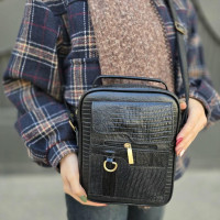 کیف چرم اسپورت کارن کوچک مشکی لیزارد