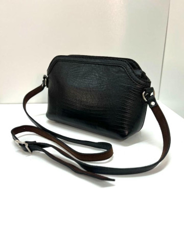 کیف چرم آیسان مشکی لیزارد