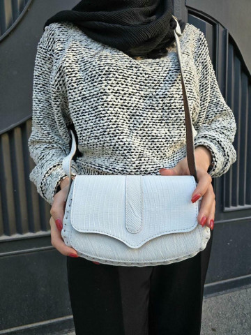   کیف چرم درب پروانه سفید لیزارد