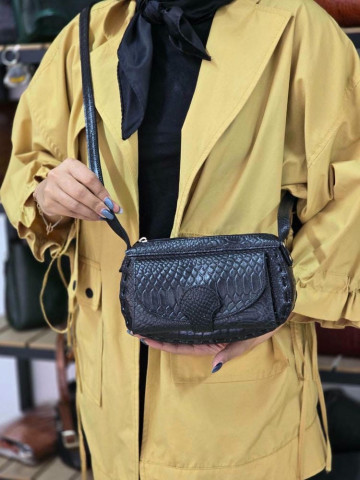 کیف چرم نورا مشکی پولک ماهی