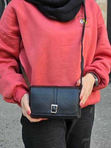 کیف چرم بغل پرچ مشکی فلوتر بزرگ