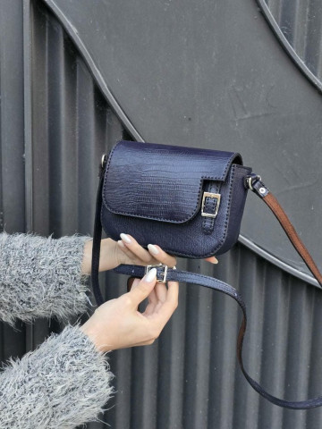 کیف چرم بغل سگک سرمه ای تیره لیزارد