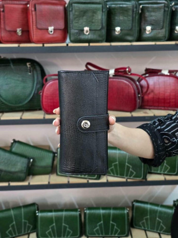 کیف پول نیلوفر مشکی لیزارد