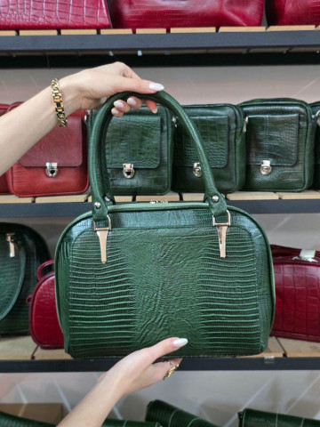 کیف چرم نیم گرد سبز لیزارد