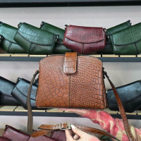 کیف چرم رویا عسلی فندقی سنگی