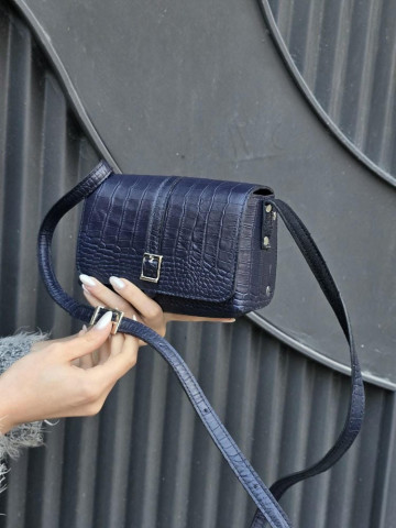 کیف چرم بغل پرچ سرمه ای تیره سنگی بزرگ