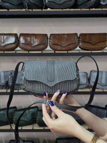 کیف چرم درب پروانه طوسی لیزارد