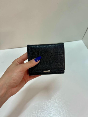 کیف پول چرم دکمه لبه دار مشکی فلوتر