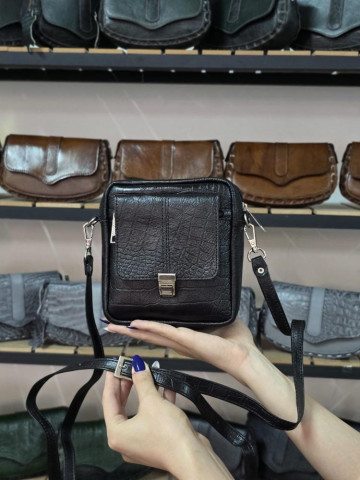 کیف چرم اسپورت کوچک مشکی سنگی