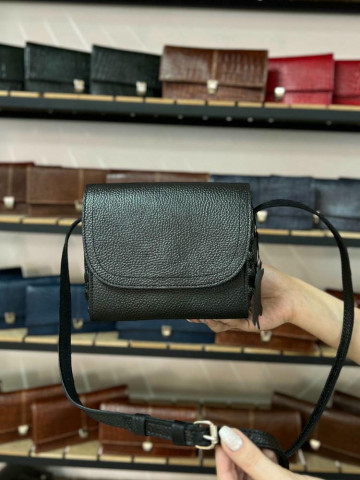 کیف چرم یاس مشکی فلوتر