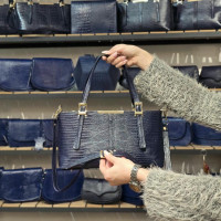 کیف چرم لیزری سرمه ای لیزارد