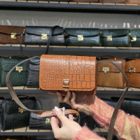 کیف چرم بغل پرچ فندقی سنگی