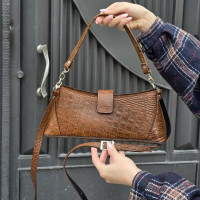 کیف چرم ملور عسلی طلایی سنگی