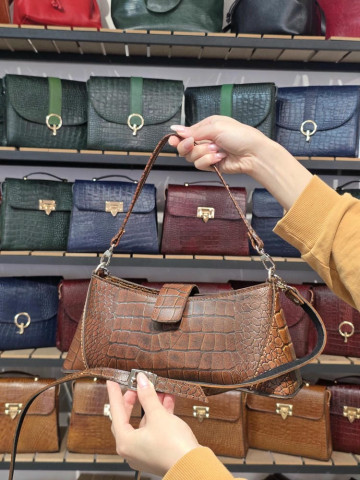 کیف چرم ملور قهوه ای ابر و بادی سنگی