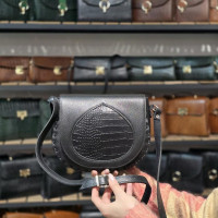 کیف چرم اشک مشکی فلوتر