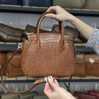 کیف تریشه فندقی سنگی