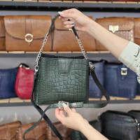 کیف چرم شین سبز کله غازی ابر و بادی سنگی