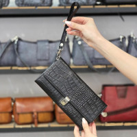 کیف چرم دستی رها مشکی سنگی
